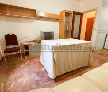 JER32 SALON JER32 – APARTAMENTO ESTACIÓN