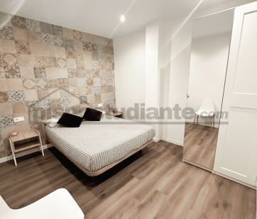 CAD96 – PISO DE 2 HABITACIONES EN CADIZ CENTRO SEGUNDO CUATRIMESTRE